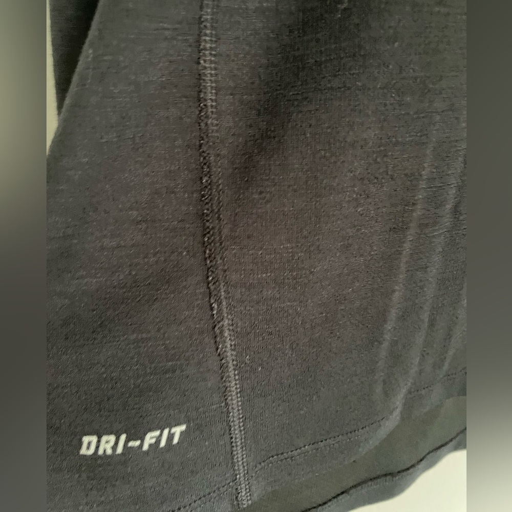 Mens Nike Long Sleeve Dri-Fit - Picture 3 of 4